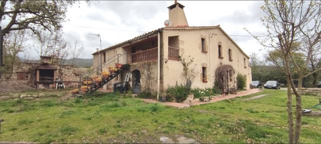Finca rústica en Venta en Riells i Viabrea