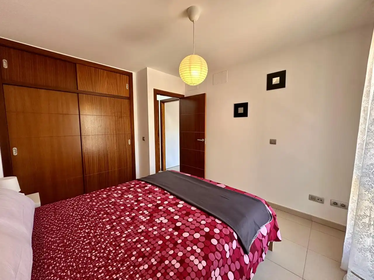 Schlafzimmer von Wohnungen zum Verkauf in Guía de Isora mit Balkon