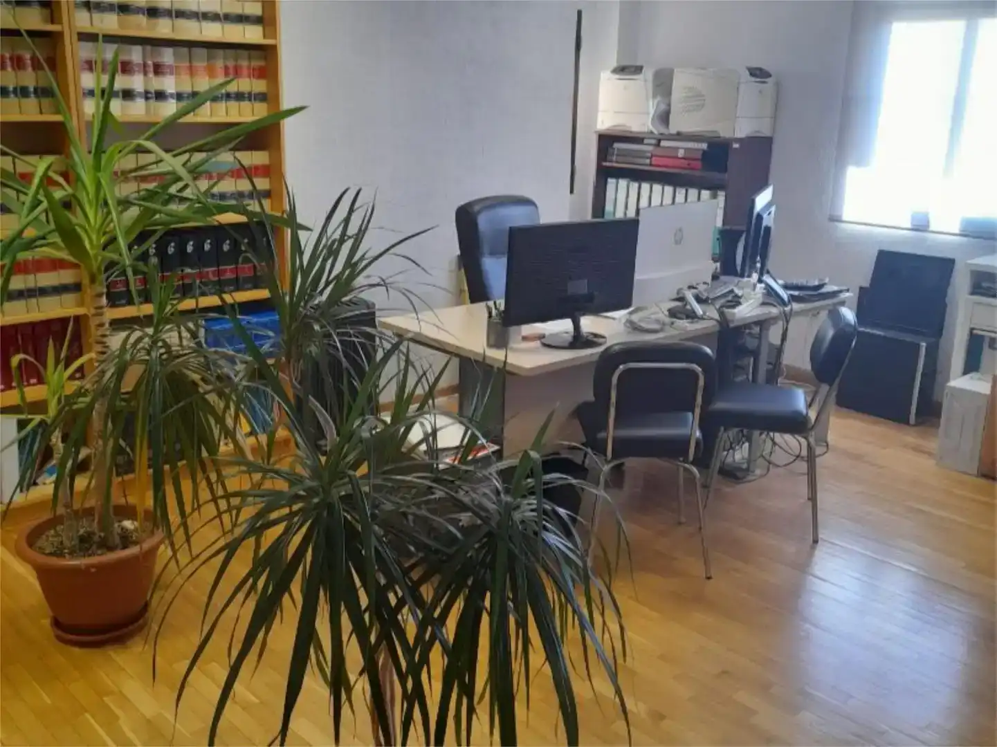 Office for rent in Sevilla