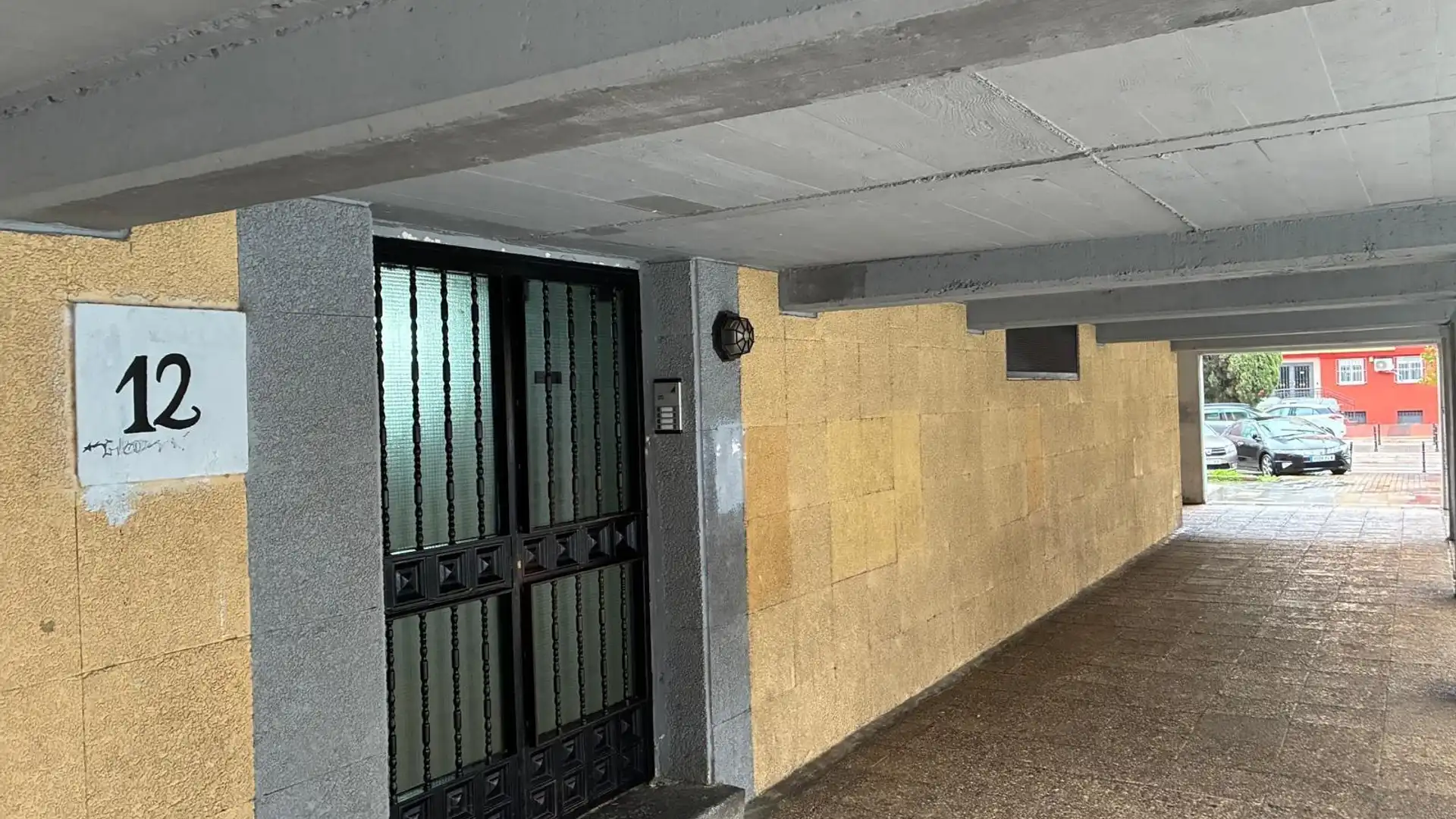 Vista exterior de Pis en venda en Alcalá de Henares