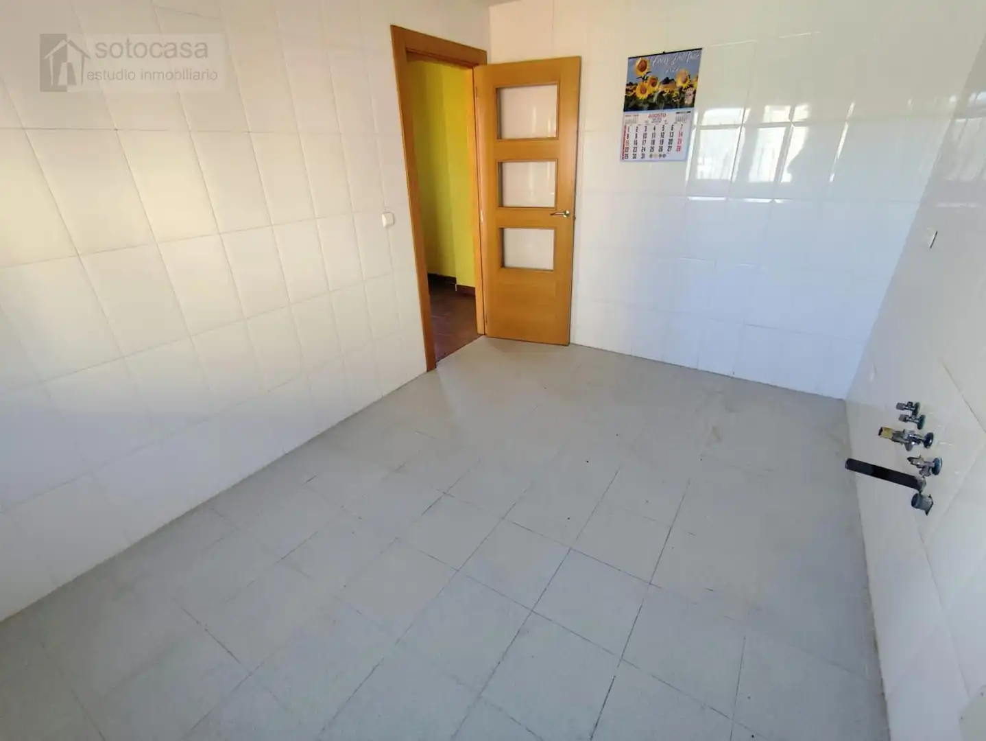Casa adosada en venda en Corcos amb Calefacció