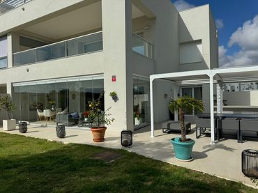 Apartamento con jardín en venta en Sotogrande Alto
