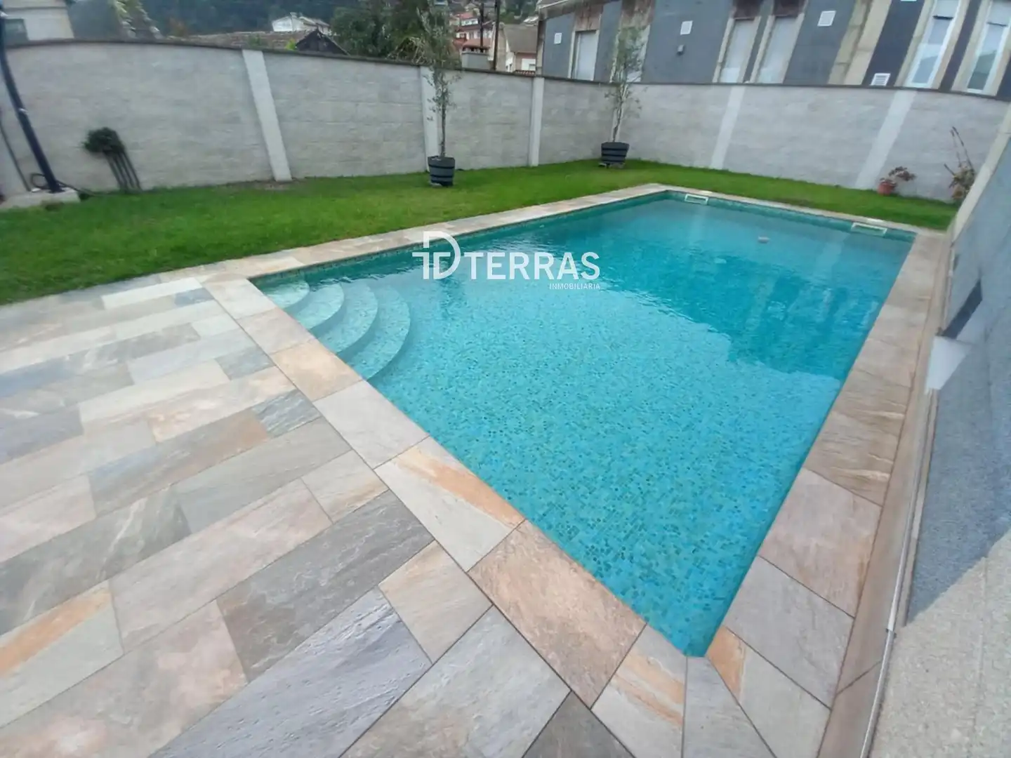 Villa mit Pool zum Verkauf in de Cima de Vila