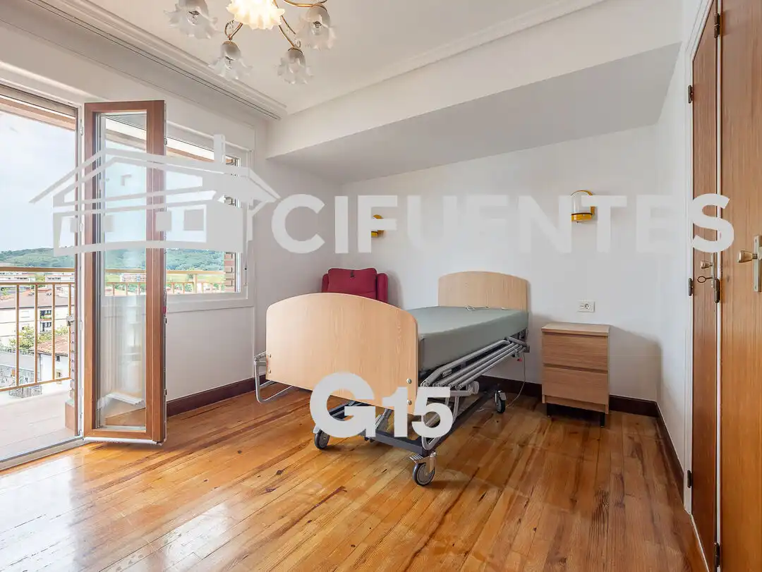 Schlafzimmer von Wohnung zum Verkauf in Usurbil mit Terrasse, Abstellraum und Balkon
