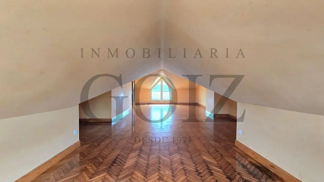 Casa adosada en venta en Donostia - San Sebastián  con Calefacción, Terraza y Trastero