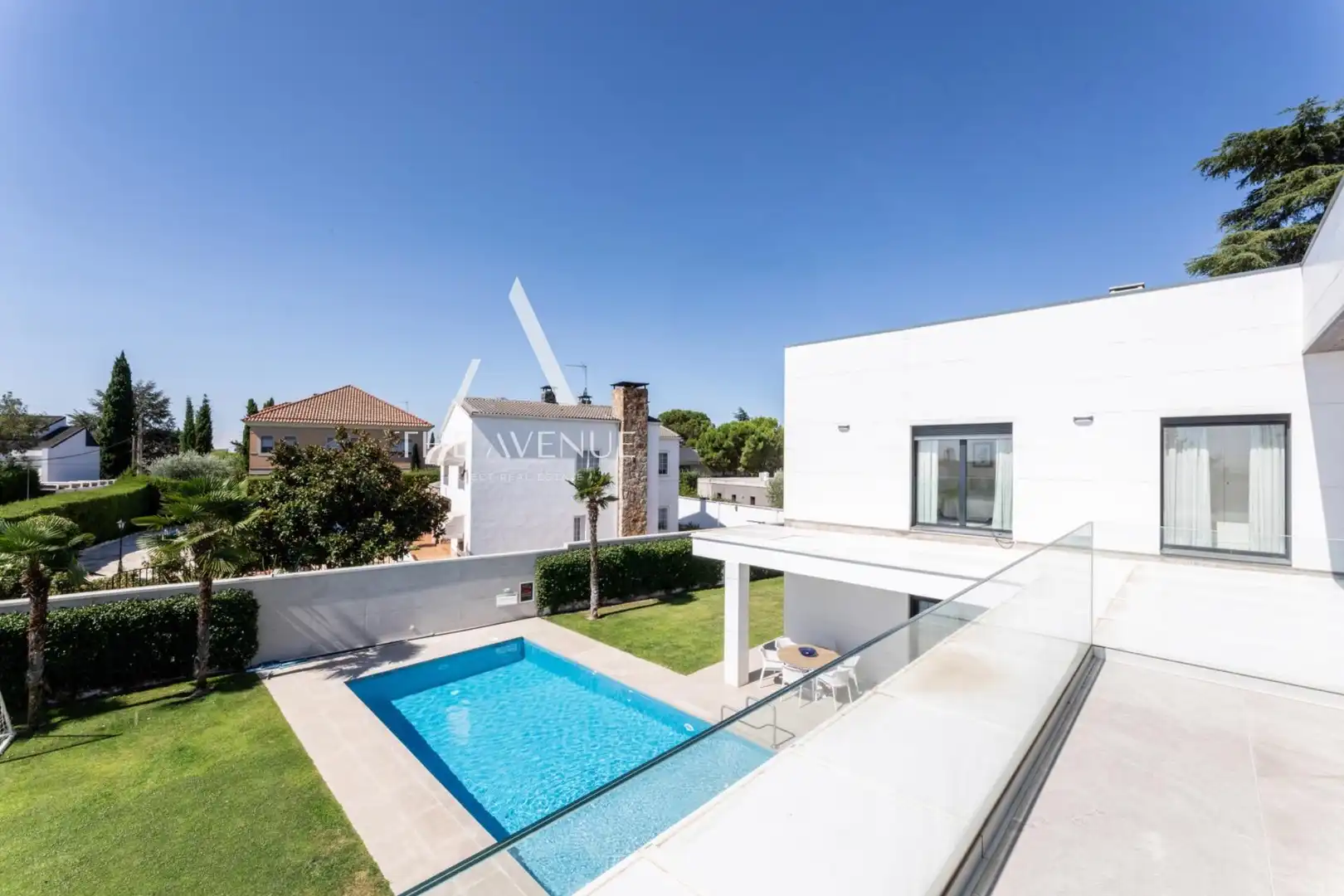 Piscina de Casa o xalet en venda en Las Rozas de Madrid amb Aire condicionat, Calefacció i Jardí privat