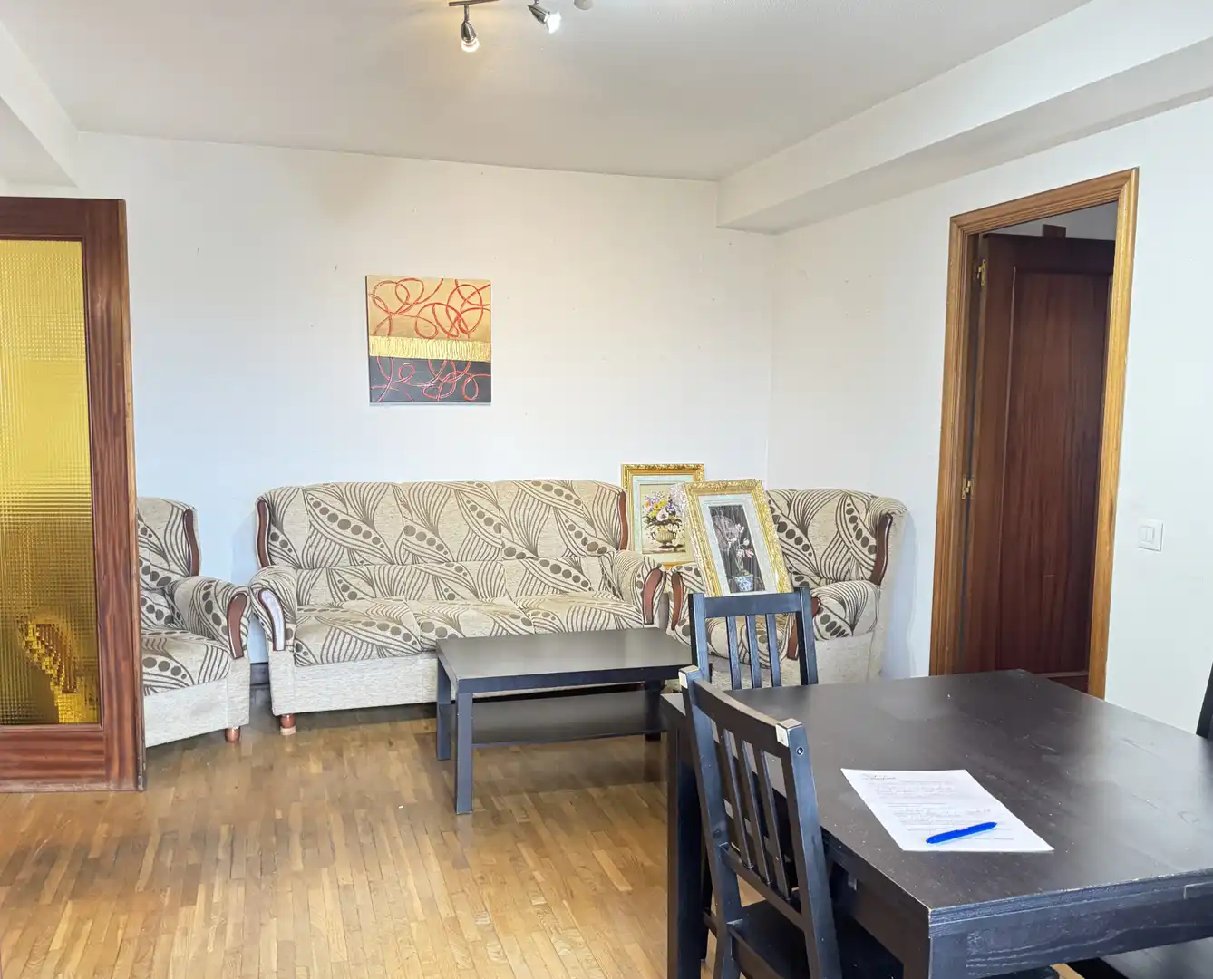 Sala de estar de Piso en venta en Castrillón con Calefacción, Parquet y Terraza