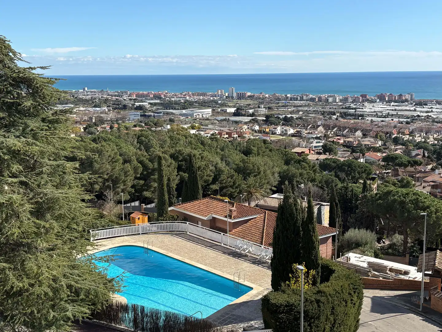 Piscina de Ático en venta en Vilassar de Dalt con Aire acondicionado, Calefacción y Terraza