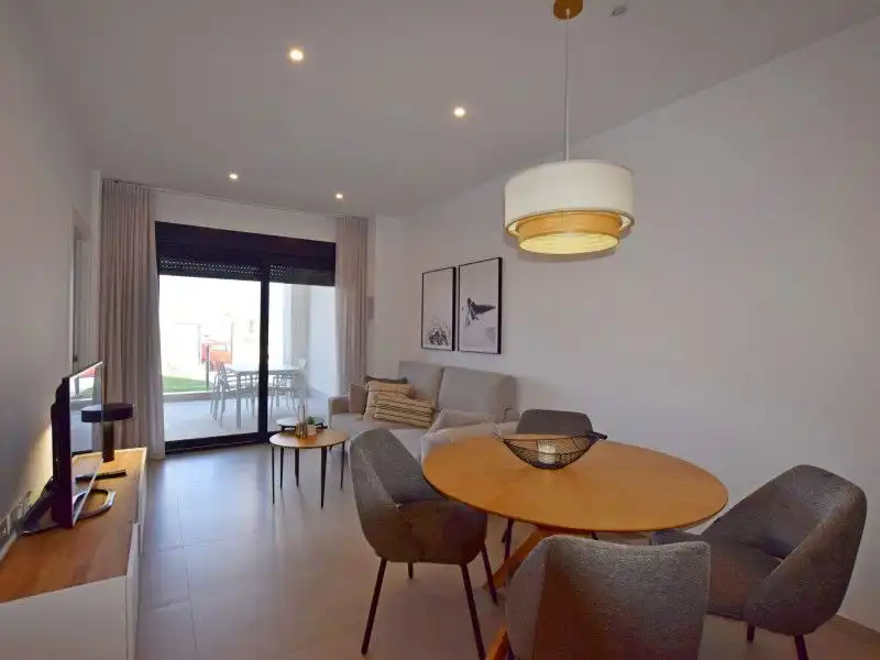Apartamento con piscina en venta en Nueva Torrevieja - Aguas Nuevas, imagen 19