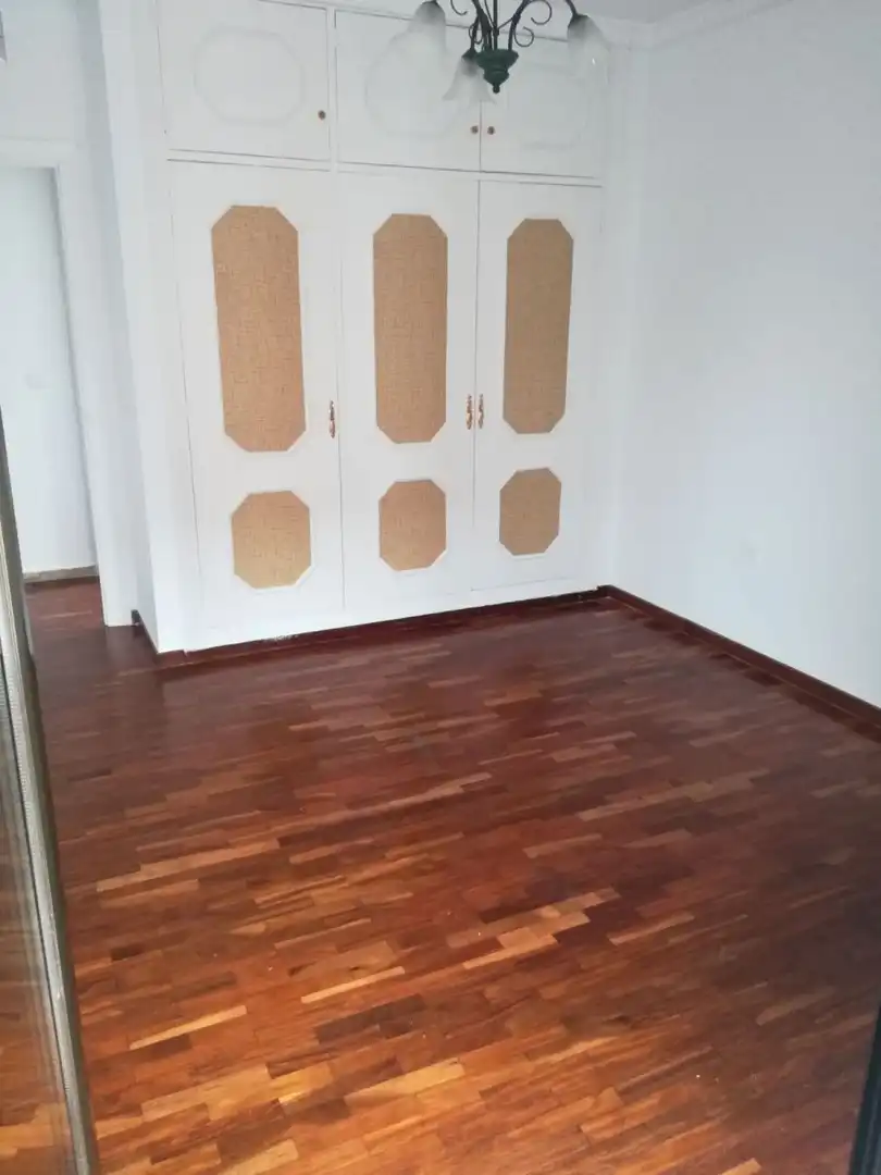 Dormitori de Pis de lloguer en Badajoz amb Aire condicionat i Calefacció