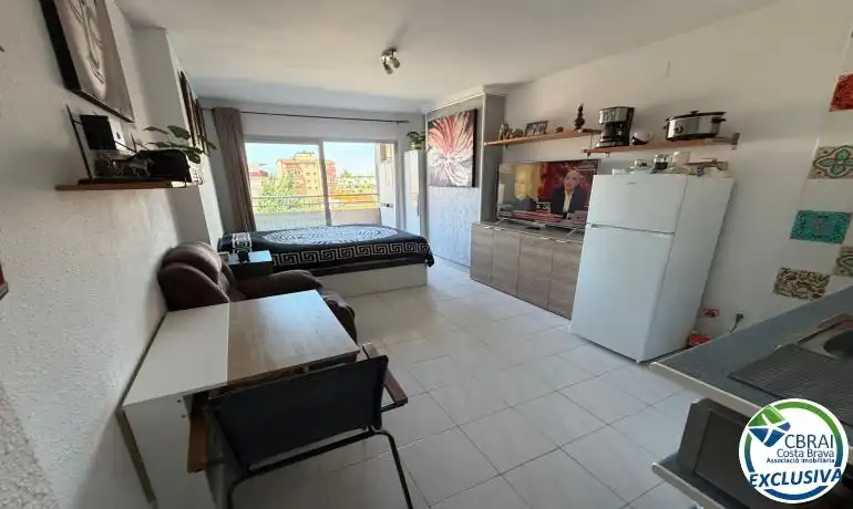 Habitación de Estudio en venta en Empuriabrava con Calefacción y Amueblado
