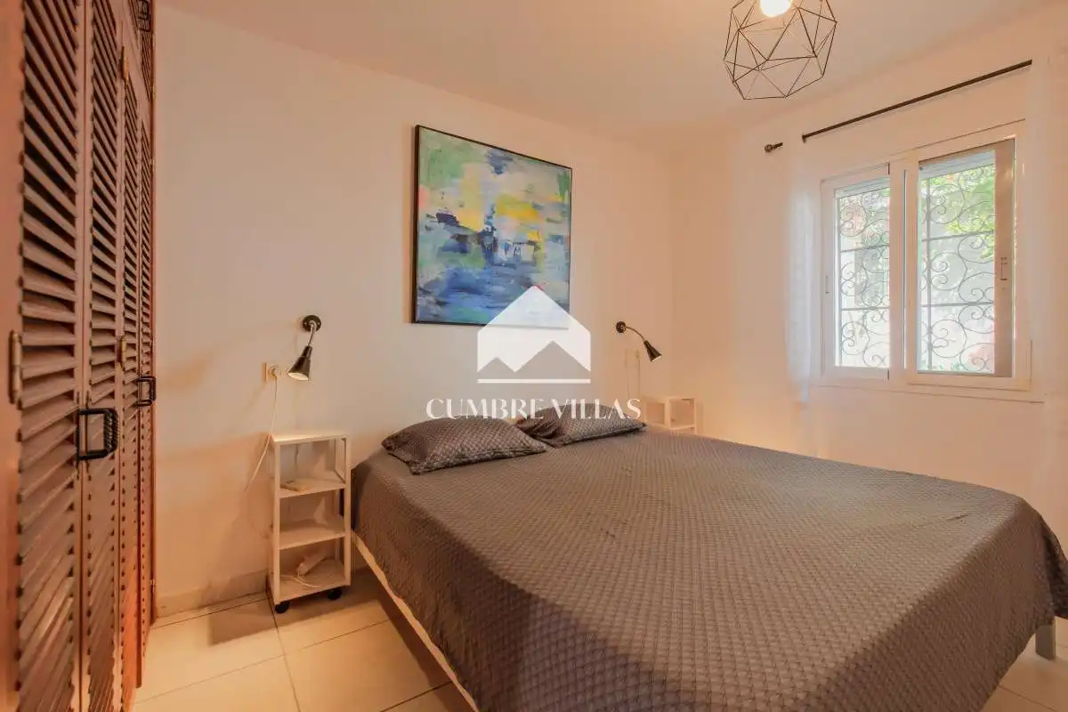 Dormitori de Casa o xalet en venda en Almuñécar amb Jardí privat, Terrassa i Traster