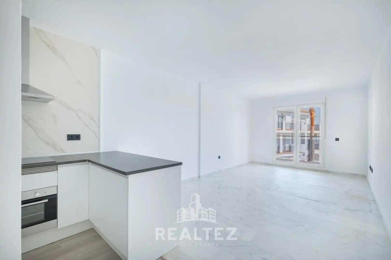 Vista exterior de Piso en venta en Arcos de la Frontera con Terraza y Piscina comunitaria