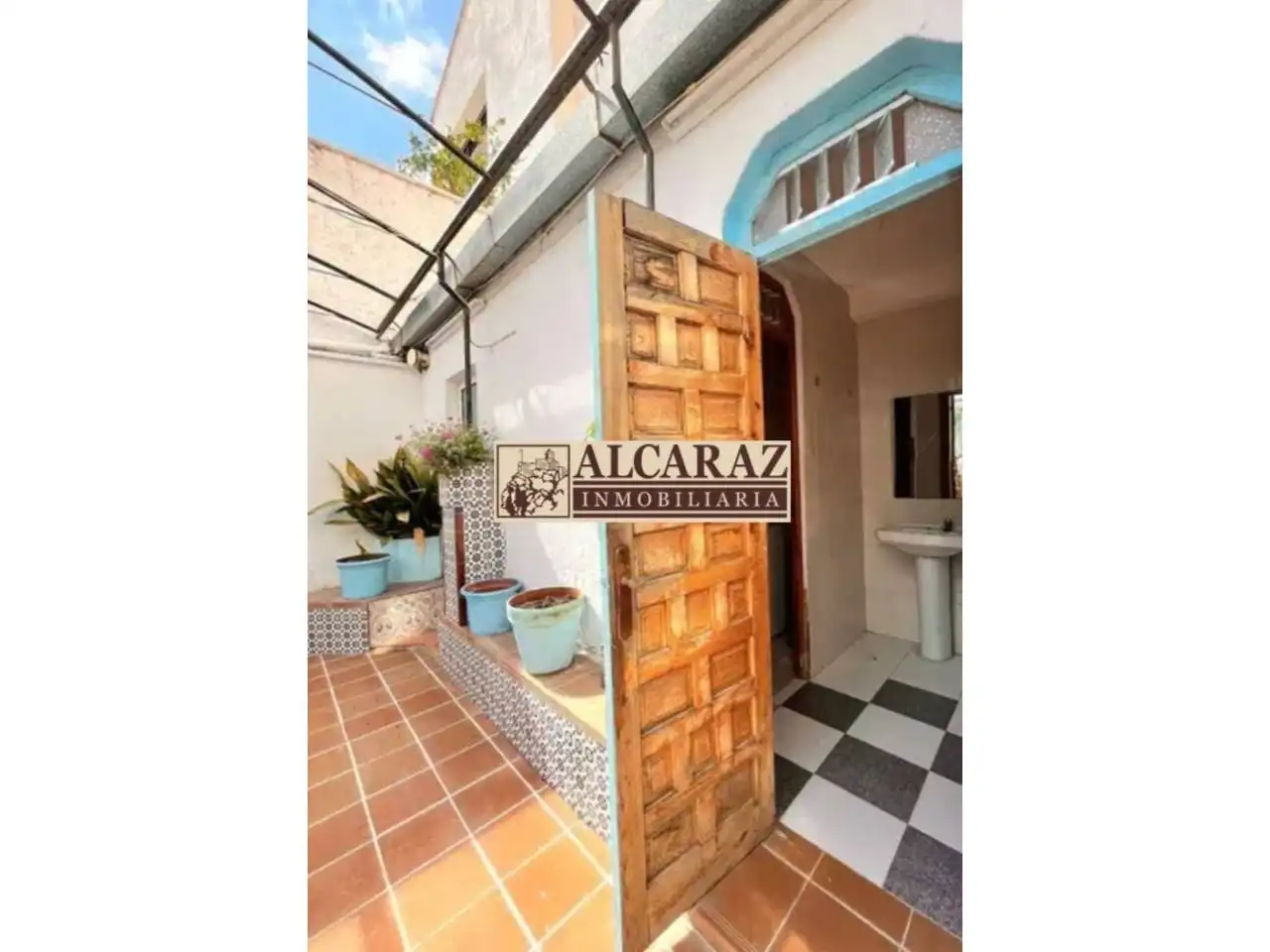 Vista exterior de Casa o xalet en venda en Onil amb Aire condicionat i Calefacció