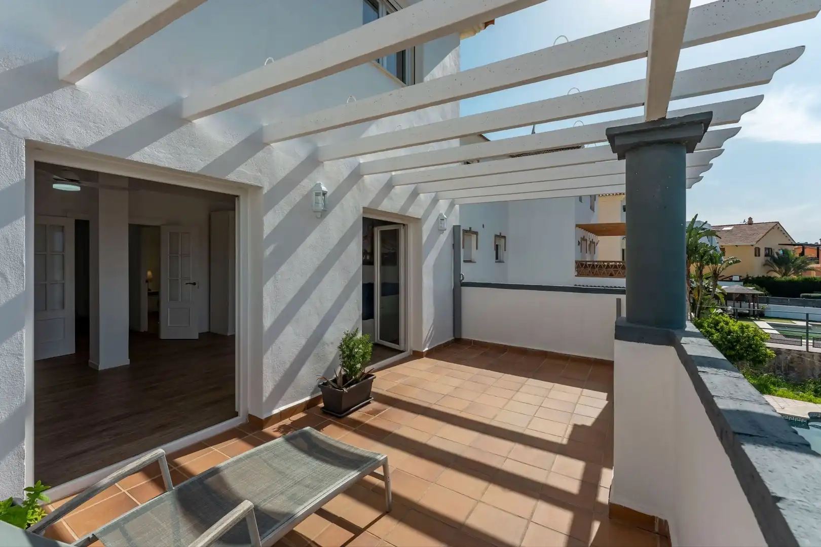 Terrace of Houses for sale in Coín  with Swimming Pool