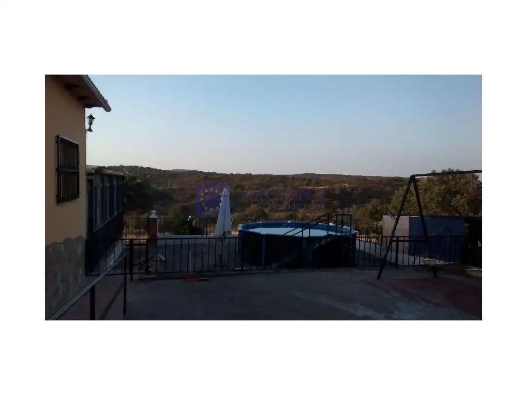 Casa rústica en venda a Aliseda, imagen 3
