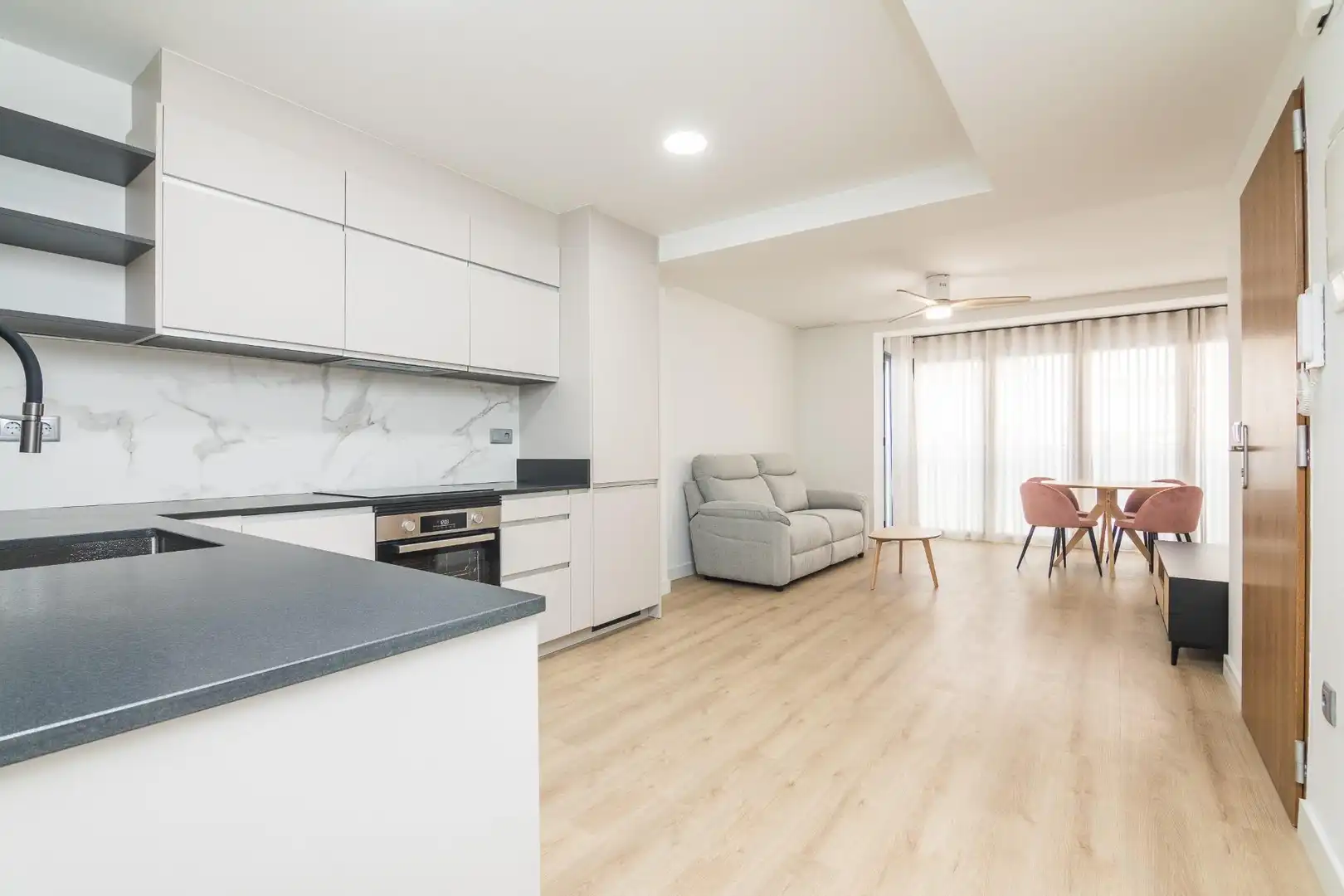 Cuina de Pis de lloguer en Elche / Elx amb Moblat