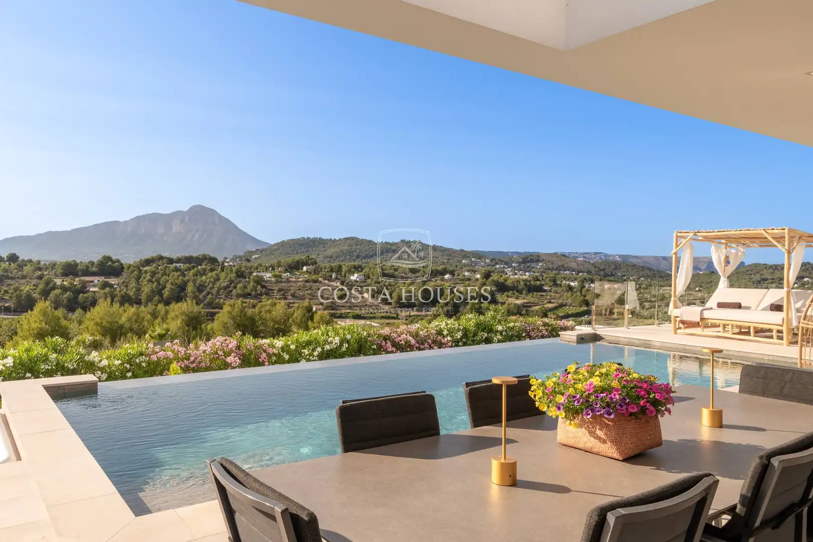 Terrace of Houses for sale in Jávea / Xàbia  with Air Conditioner, Private garden and Terrace