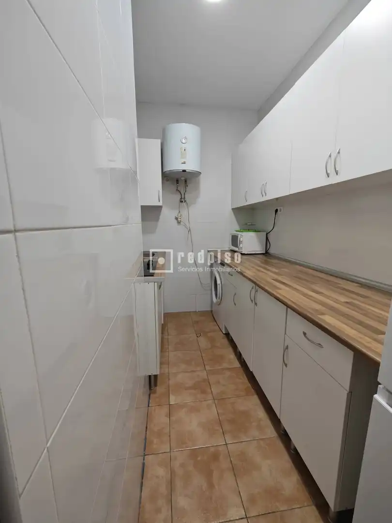 Cocina de Apartamento en venta en Madrid con Calefacción