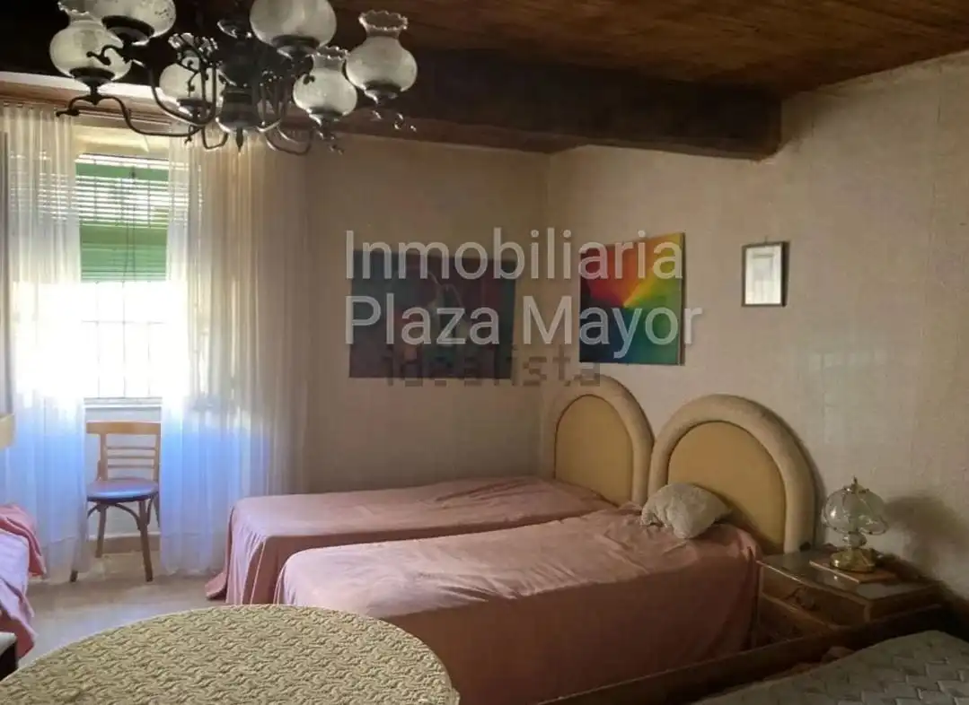 Sala d'estar de Casa o xalet en venda en Monterrubio de Armuña amb Terrassa