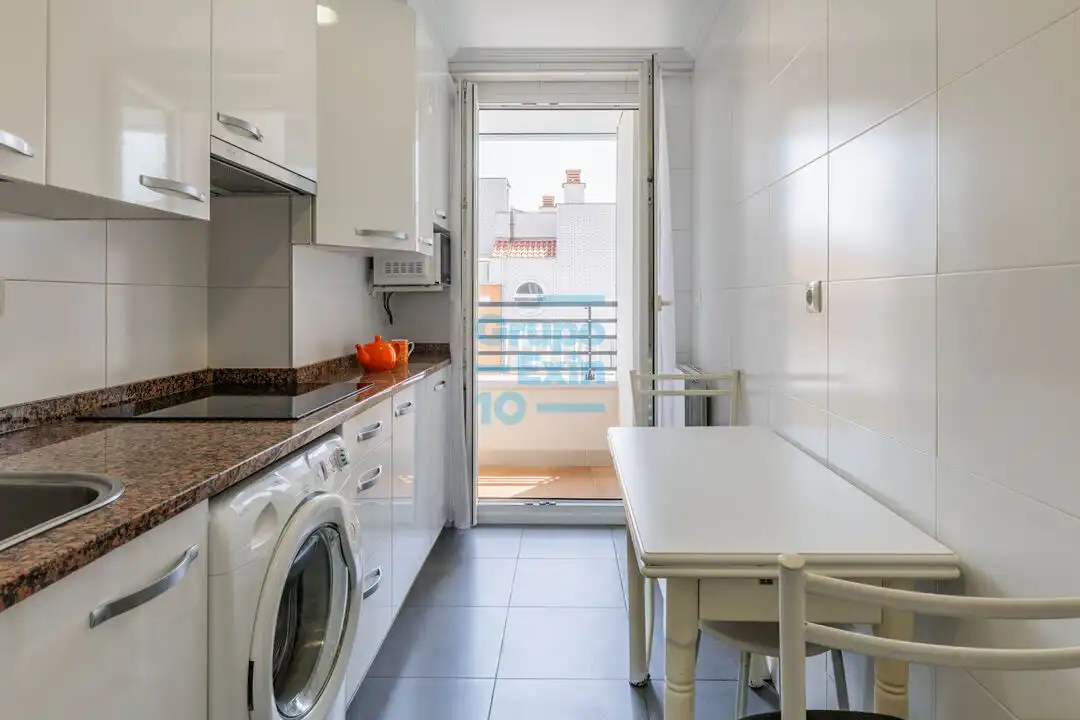 Cocina de Apartamento en venta en Donostia - San Sebastián  con Calefacción, Terraza y Balcón