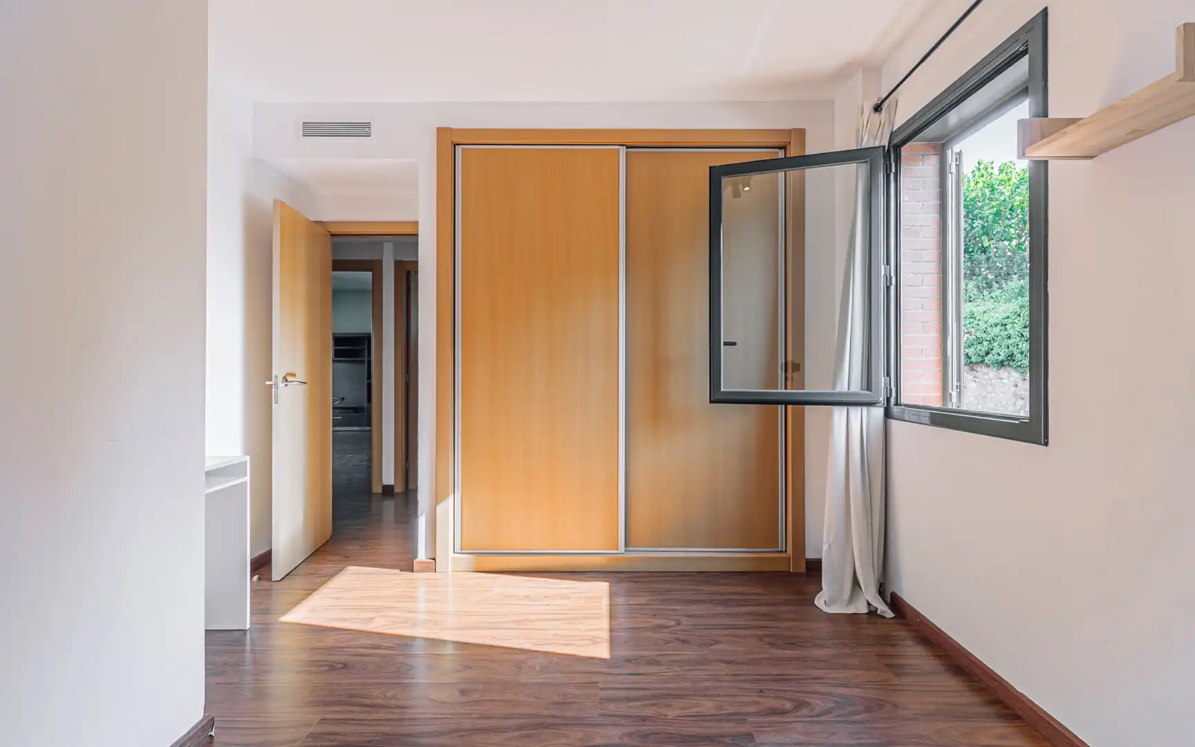 Flat for sale in Ignacio Iglesias, El Papiol