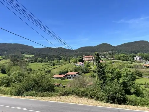 Vista exterior de Apartament en venda en Mungia amb Calefacció, Moblat i Forn