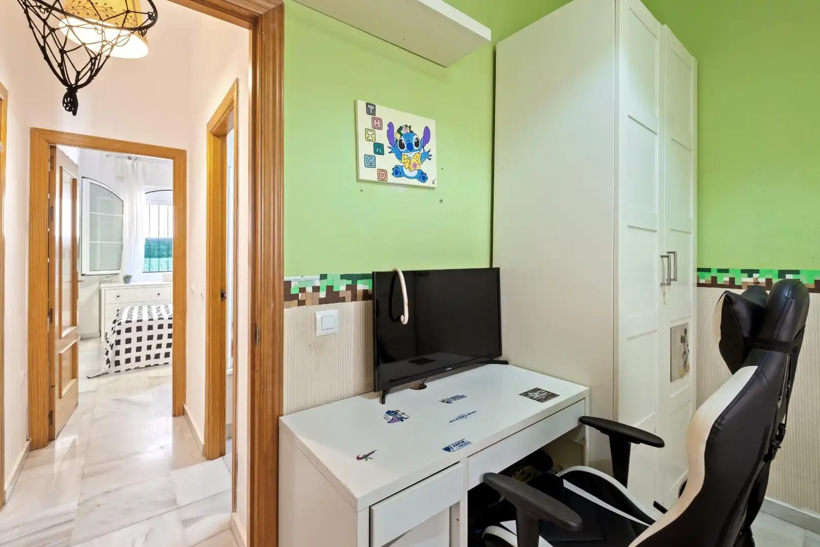 Schlafzimmer von Erdgeschoss zum Verkauf in Málaga mit Klimaanlage und Heizung
