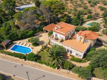 Casa con piscina en venta en Roques Daurades - L'Estany