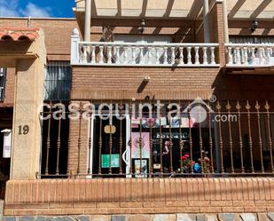 Vista exterior de Dúplex en venda en San Isidro amb Moblat