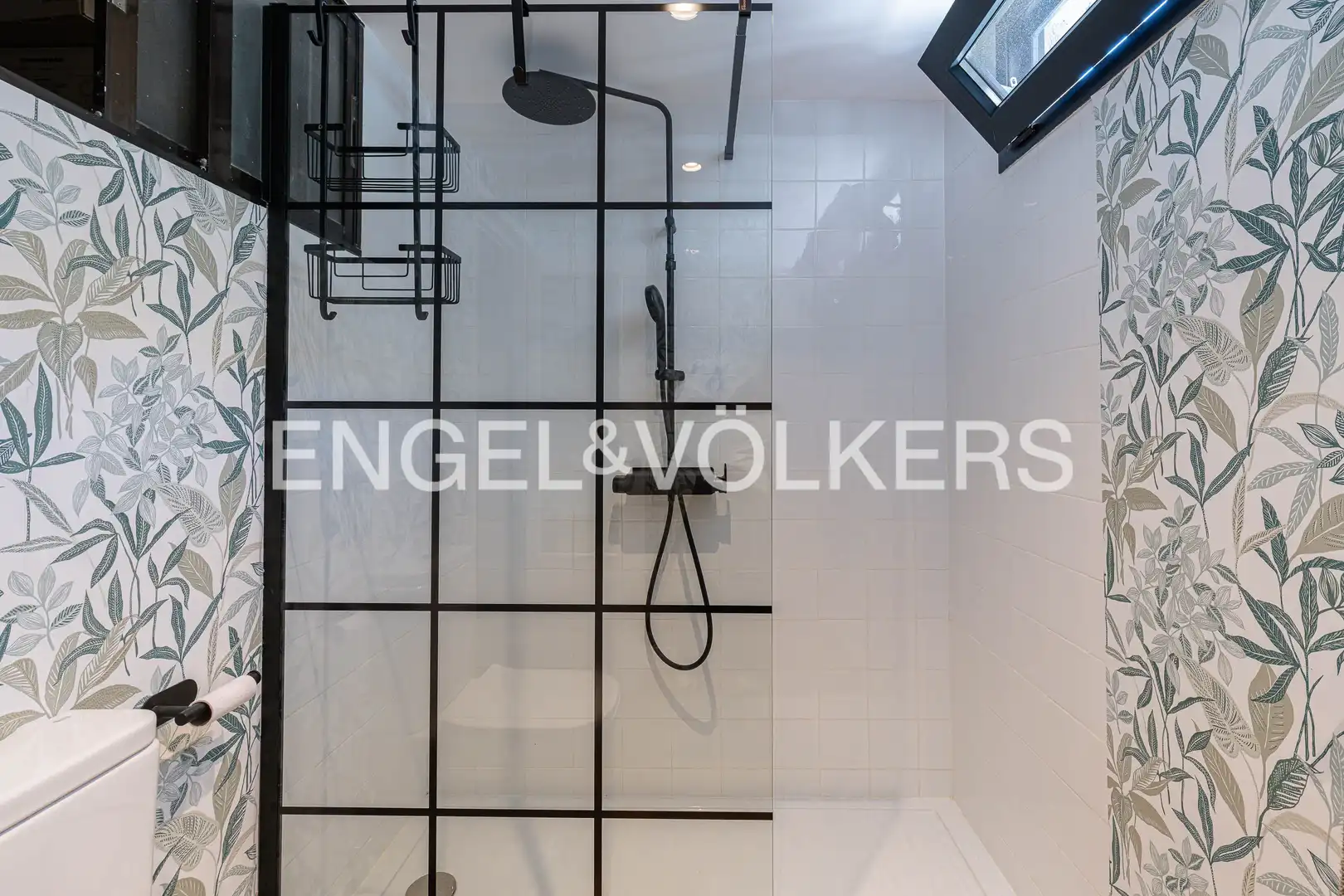 Bathroom of Houses for rent in Pozuelo de Alarcón  with Heating, Private garden and Terrace