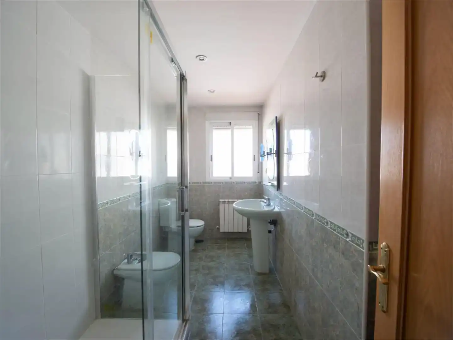 Baño de Piso en venta en Campo Real con Trastero