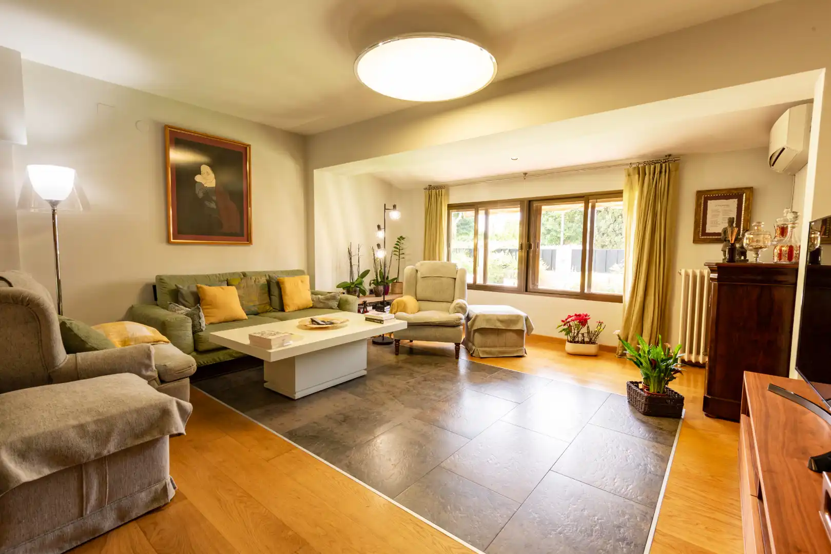 Sala de estar de Casa o chalet en venta en Ciudad Real con Aire acondicionado, Calefacción y Jardín privado