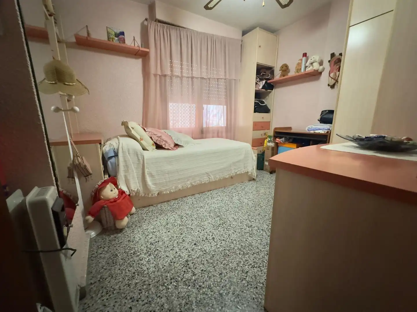 Bedroom of Flat for sale in Benidorm  with Air Conditioner, Heating and Terrace