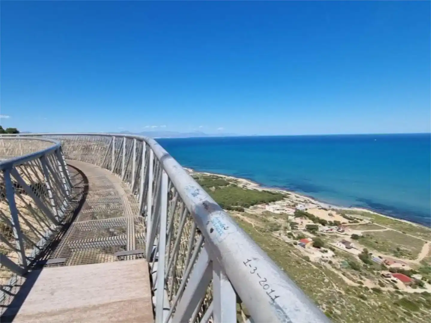 Vista exterior de Pis en venda en Santa Pola