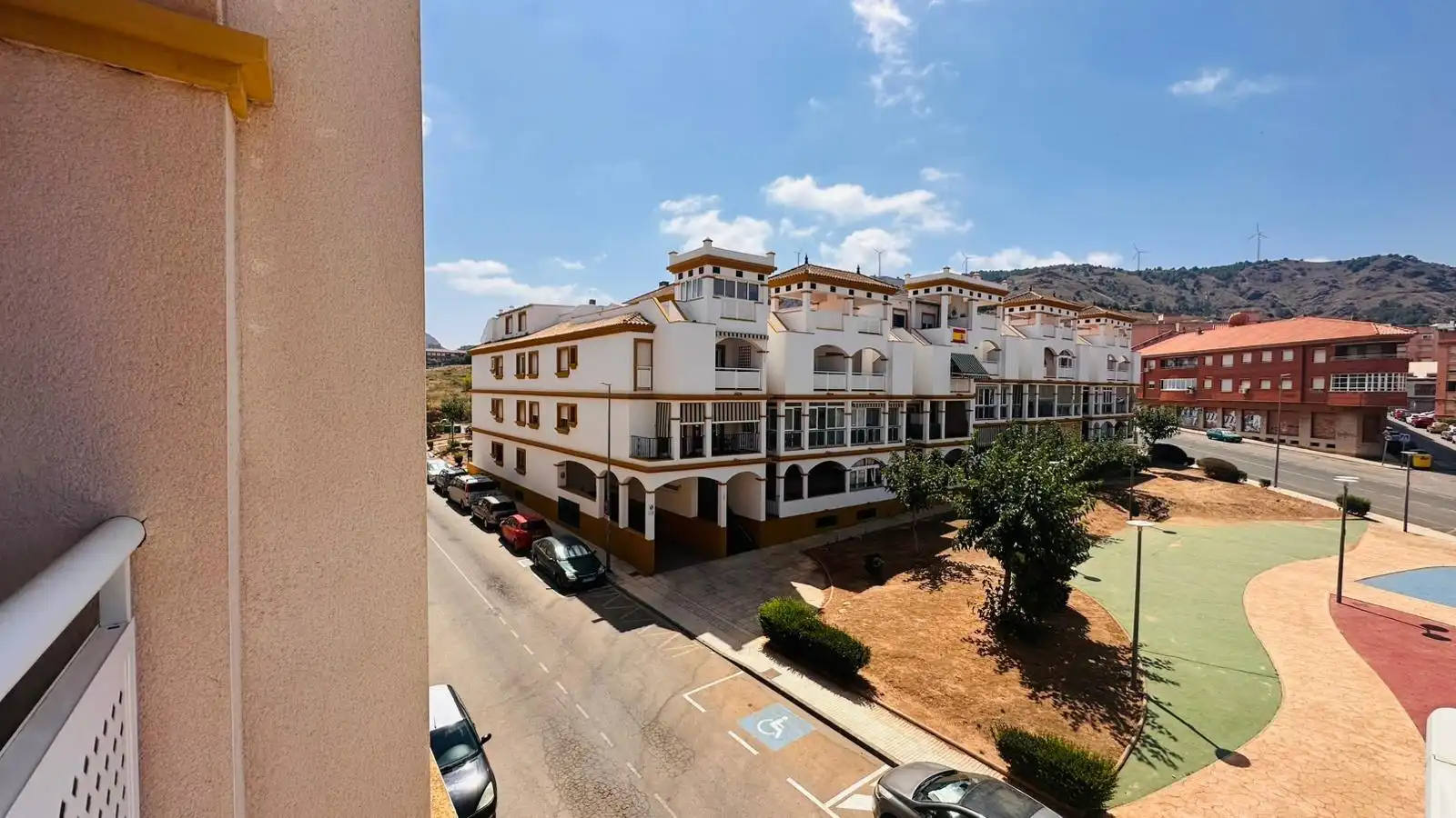 Vista exterior de Àtic en venda en La Unión amb Terrassa, Balcó i Piscina comunitària