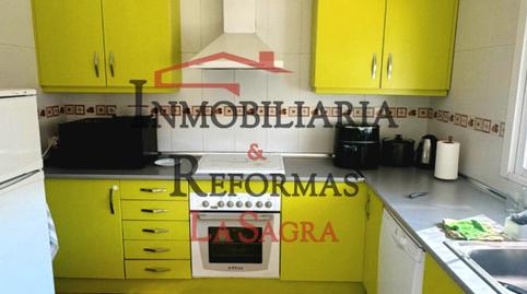 Foto 5 de Casa adosada en venta en Parque Manuel de Vega - Carretera de Ugena, Illescas