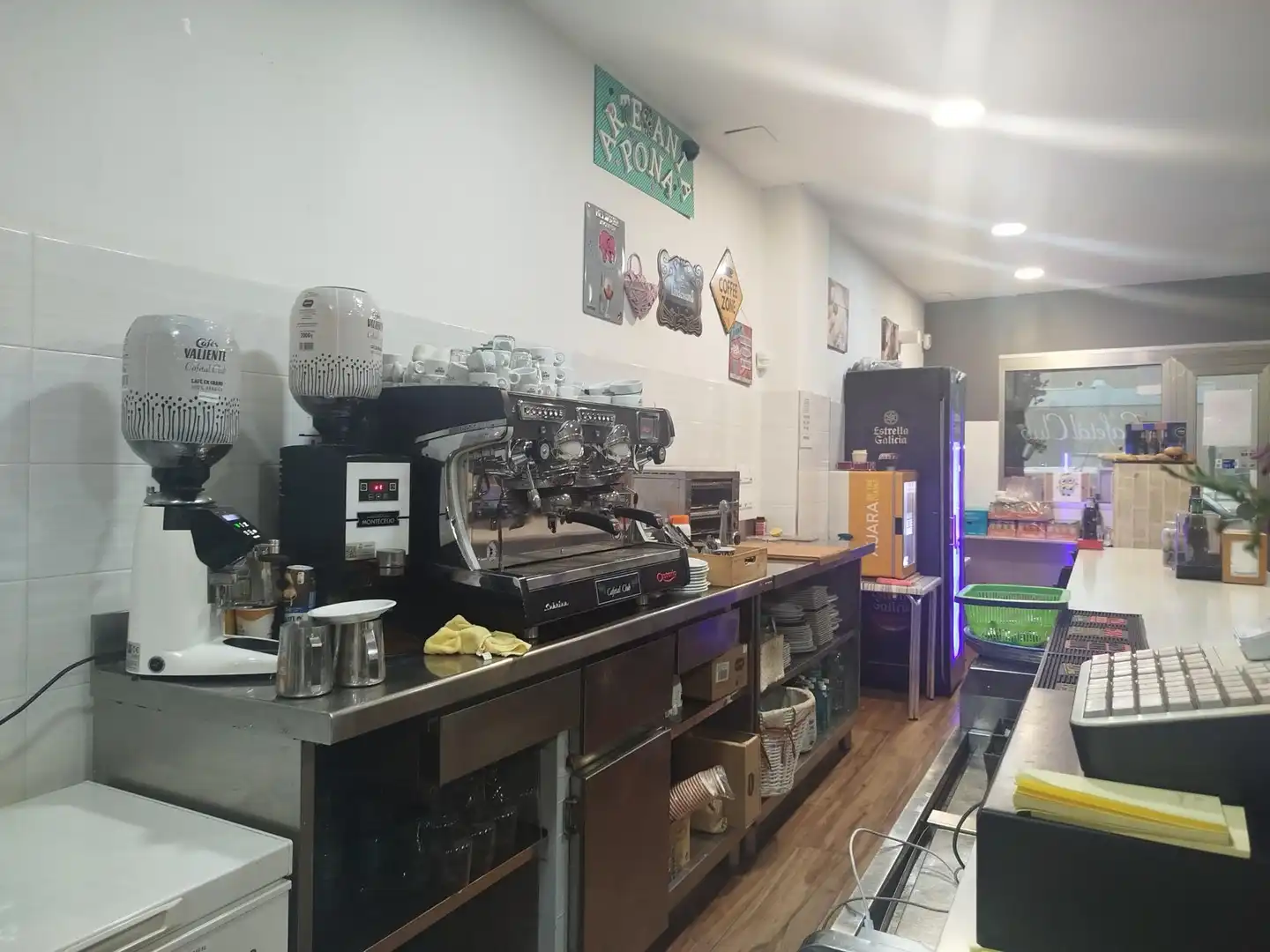 Cocina de Local en traspaso en Manises con Aire acondicionado