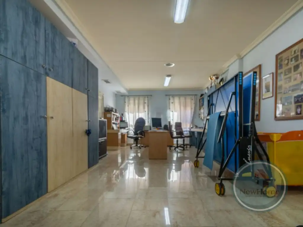 Casa adosada en venta en Crevillent