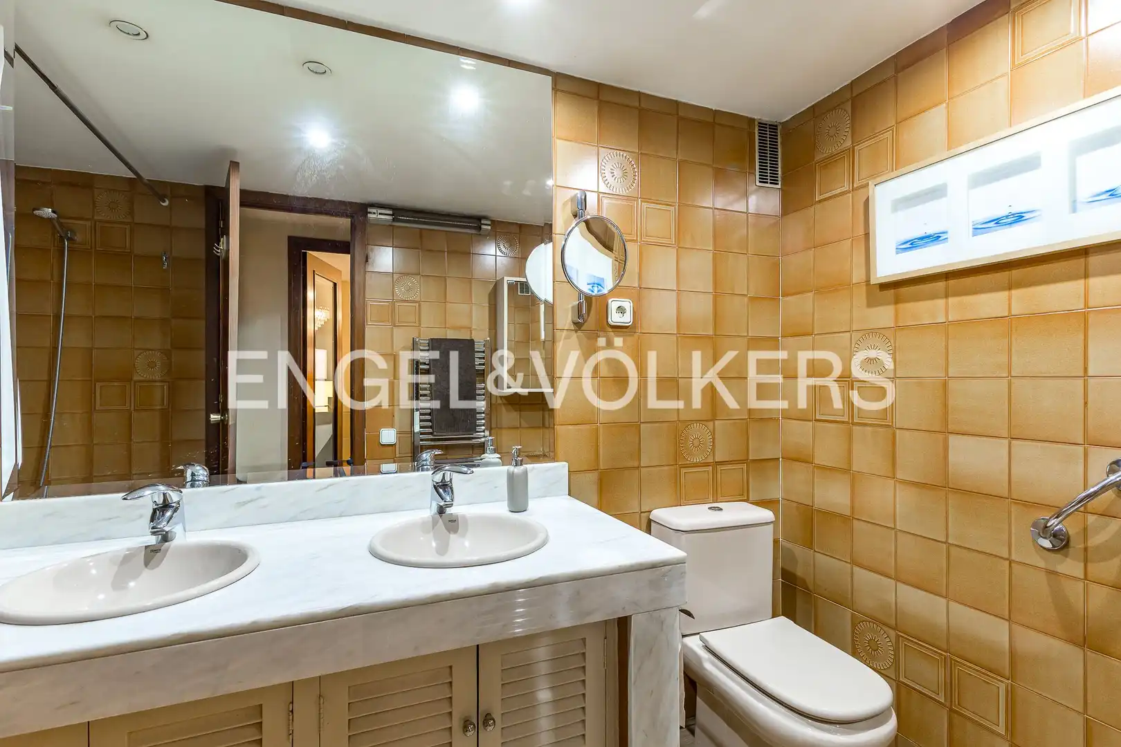 Baño de Piso en venta en Barcelona con Calefacción, Parquet y Amueblado