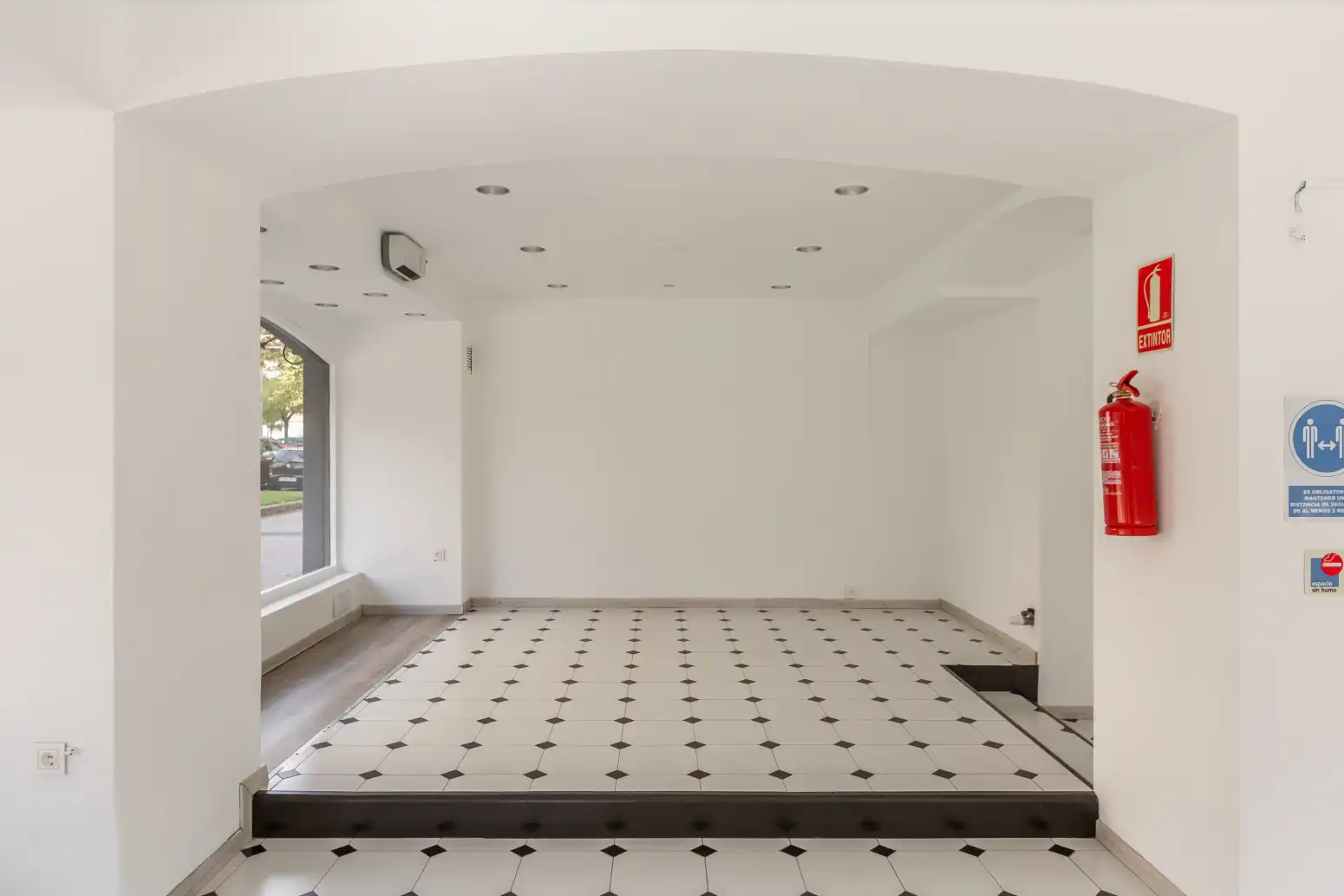 Local comercial de lloguer a Pamplona-Iruña - CALLE ITURRAMA 34, imagen 7