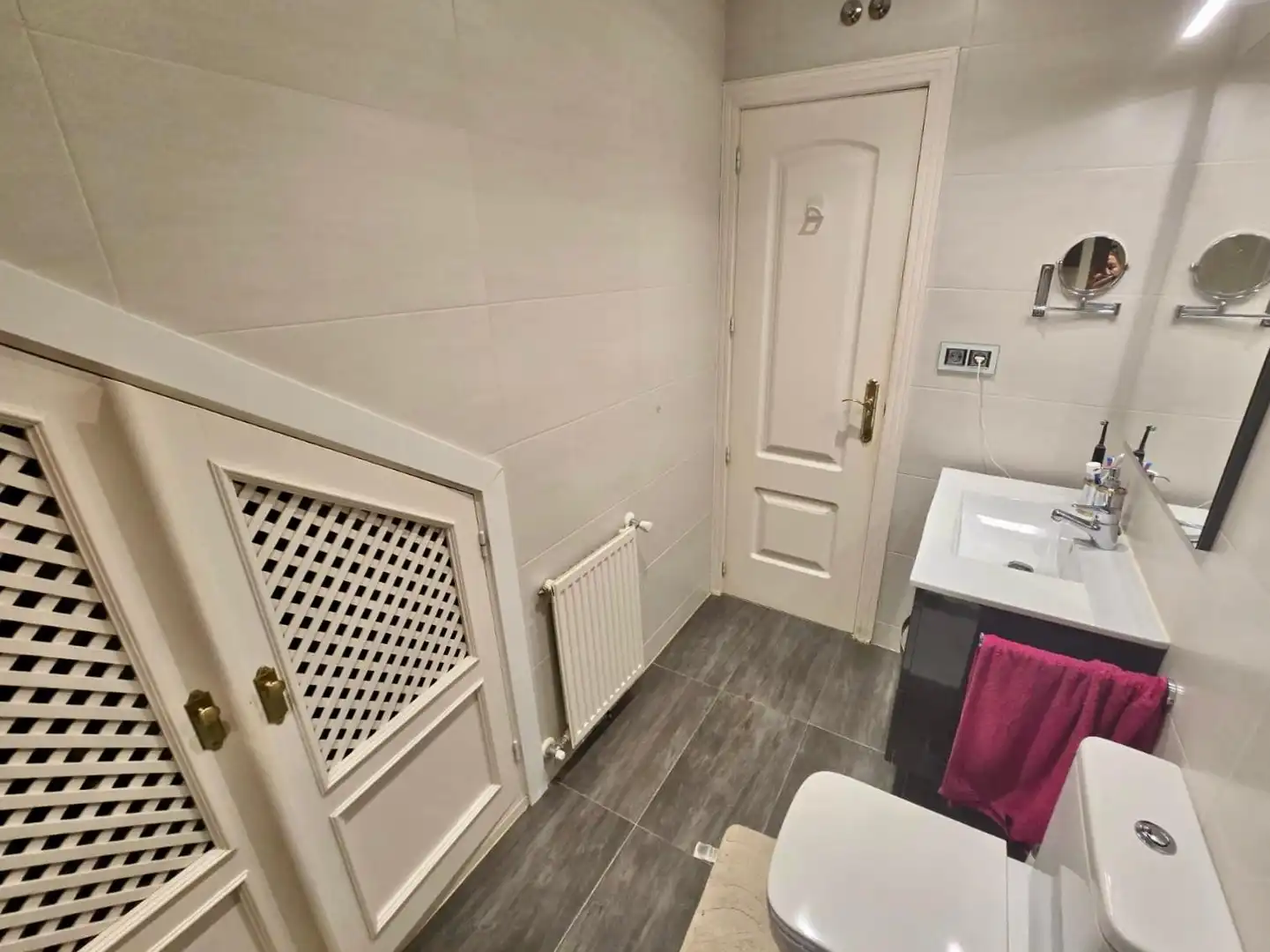 Baño de Piso en venta en Madrid con Aire acondicionado, Calefacción y Amueblado
