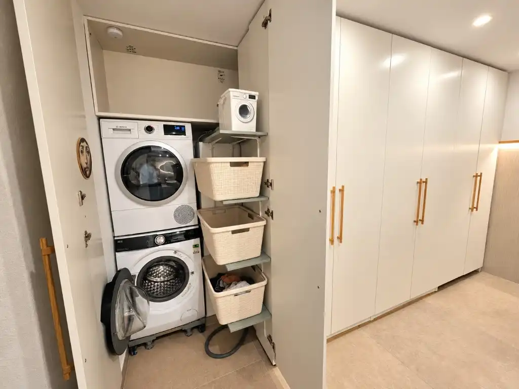 Casa aparellada amb piscina en venda a Portals Nous, imagen 16