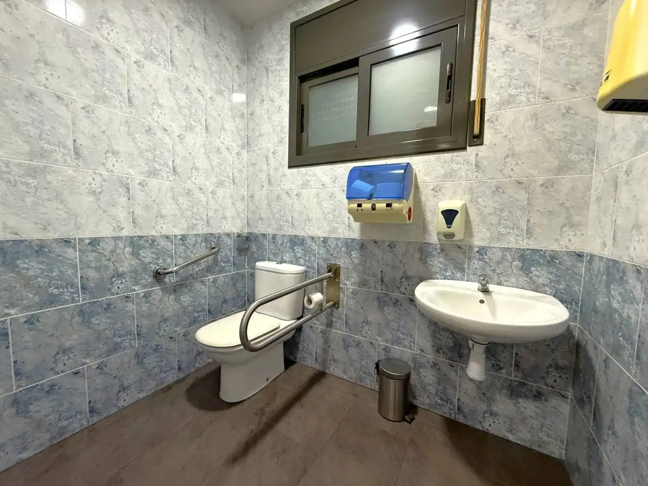 Baño de Edificio en venta en Sant Celoni