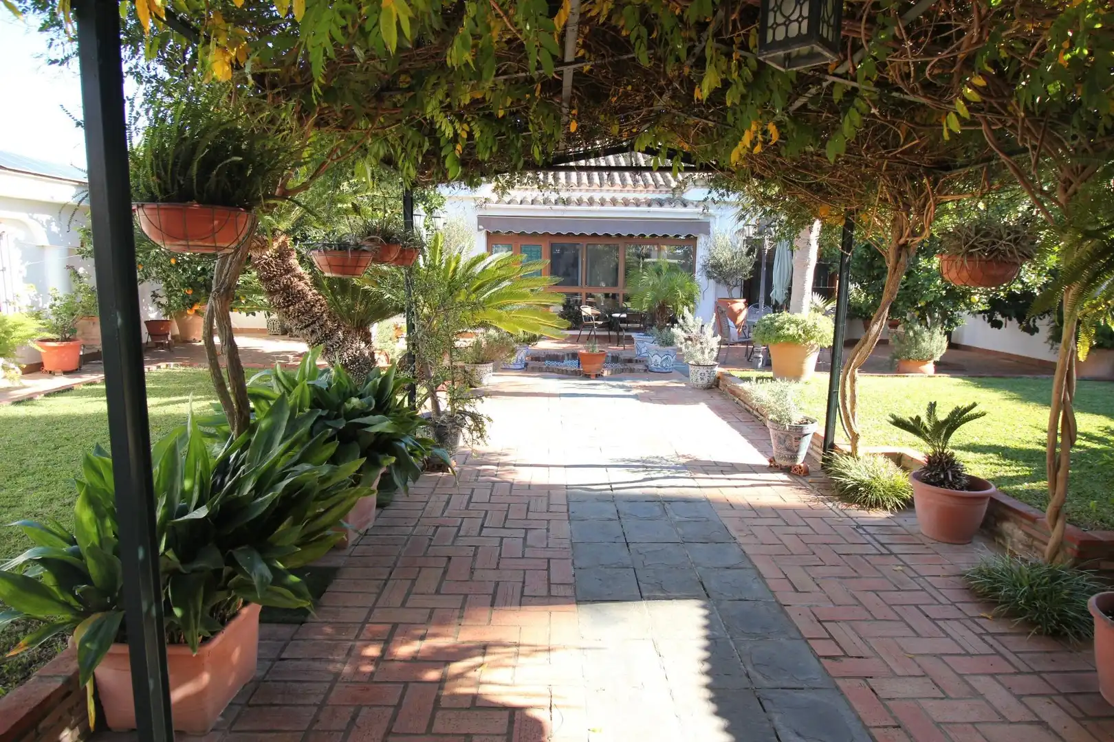 Garden of Houses for sale in Chiclana de la Frontera  with Heating, Private garden and Storage room
