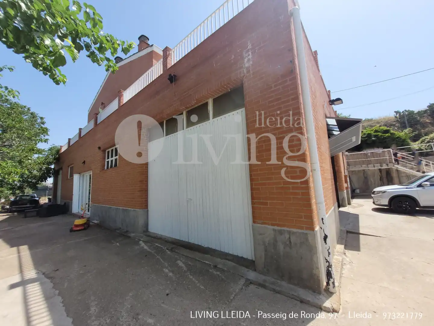 Vista exterior de Casa o xalet en venda en Lleida amb Aire condicionat, Calefacció i Jardí privat