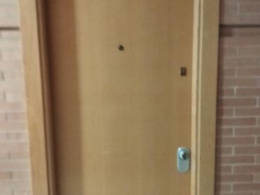 Oficina amb ascensor de lloguer a Este - Alcosa- Torreblanca