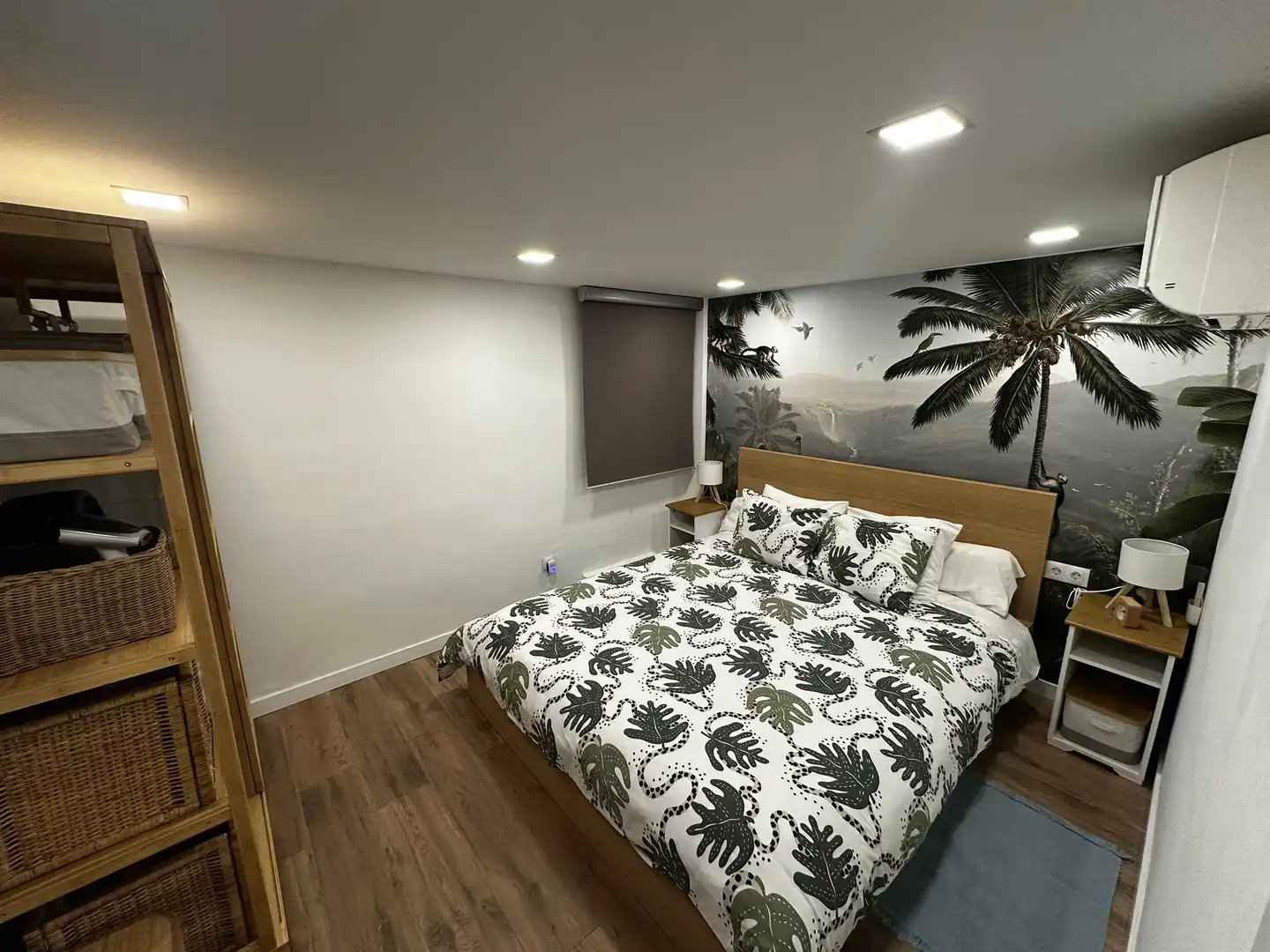 Habitación de Planta baja en venta en Barcelona con Calefacción y Terraza