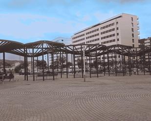 Vista exterior de Pis en venda en Burlada / Burlata amb Calefacció i Terrassa