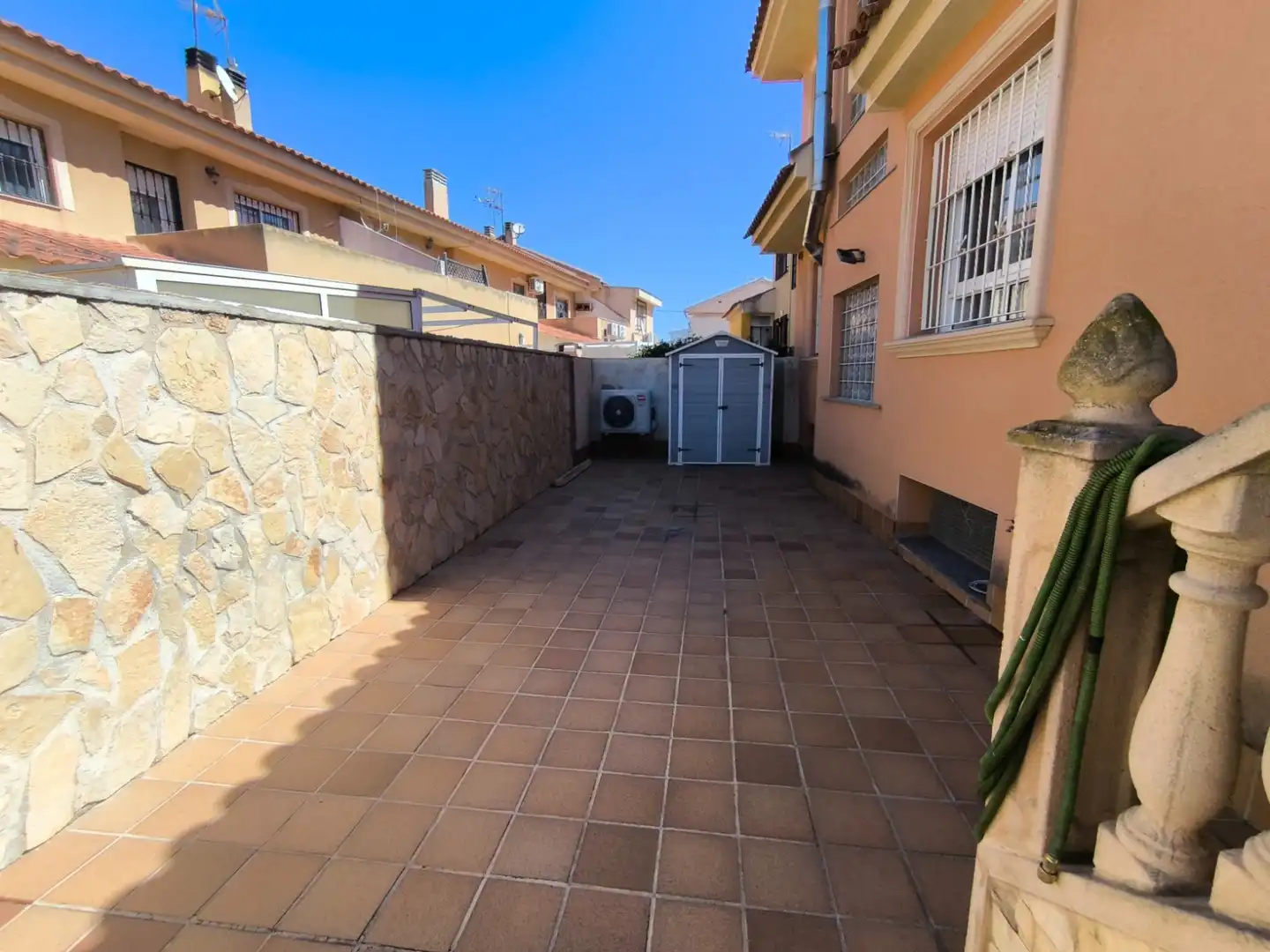Terrassa de Casa o xalet en venda en La Unión amb Aire condicionat, Calefacció i Jardí privat